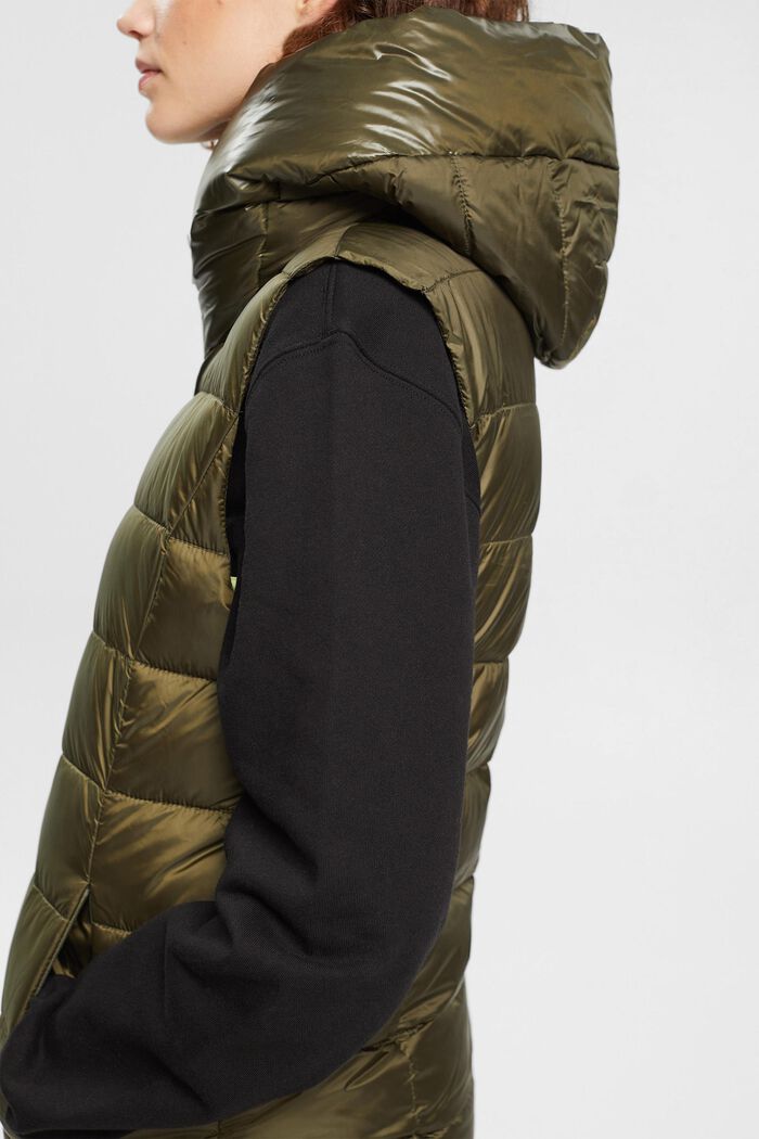 Long quilted body warmer with 3M™ Thinsulate™, DARK KHAKI, detail image number 2
