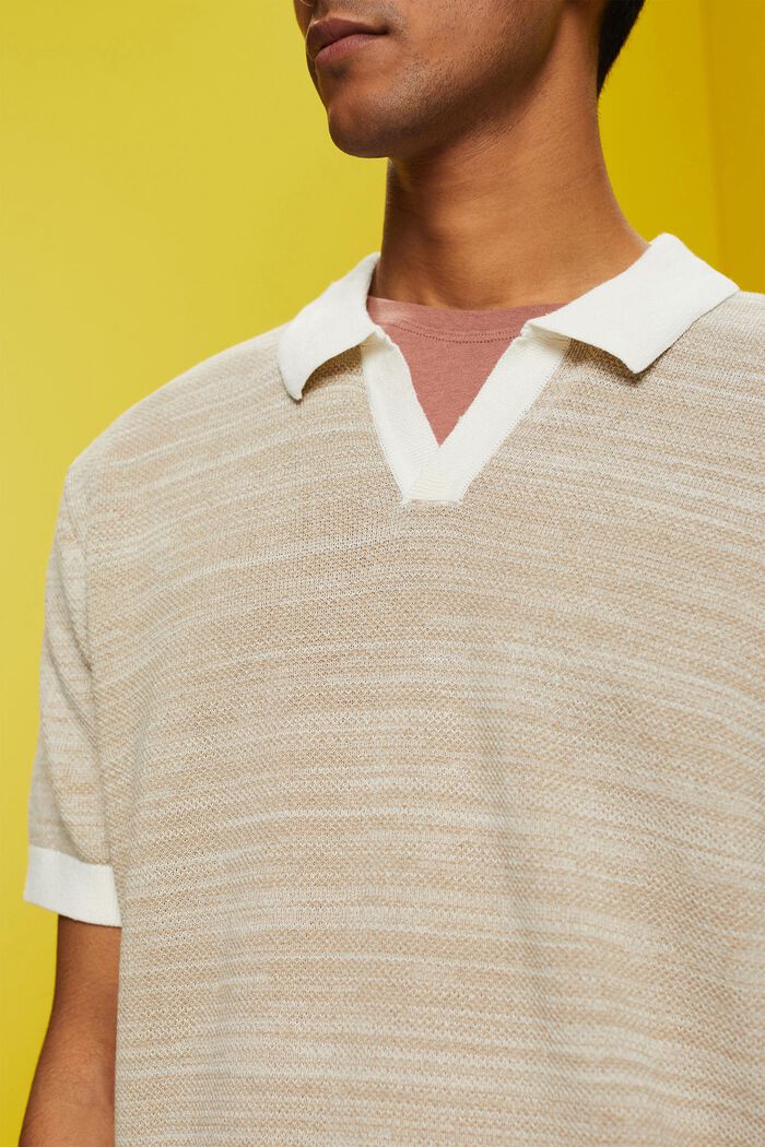 Short-sleeved jumper with a polo collar, SAND, detail image number 2