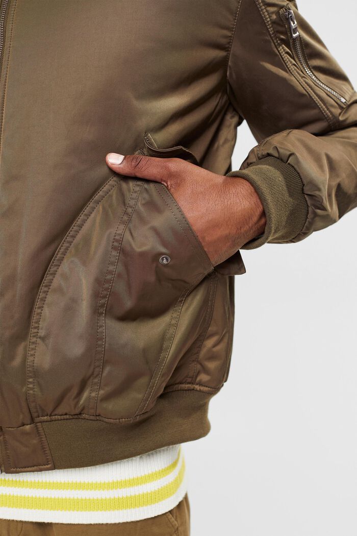 Made of recycled material: bomber jacket with large pockets, DARK KHAKI, detail image number 2