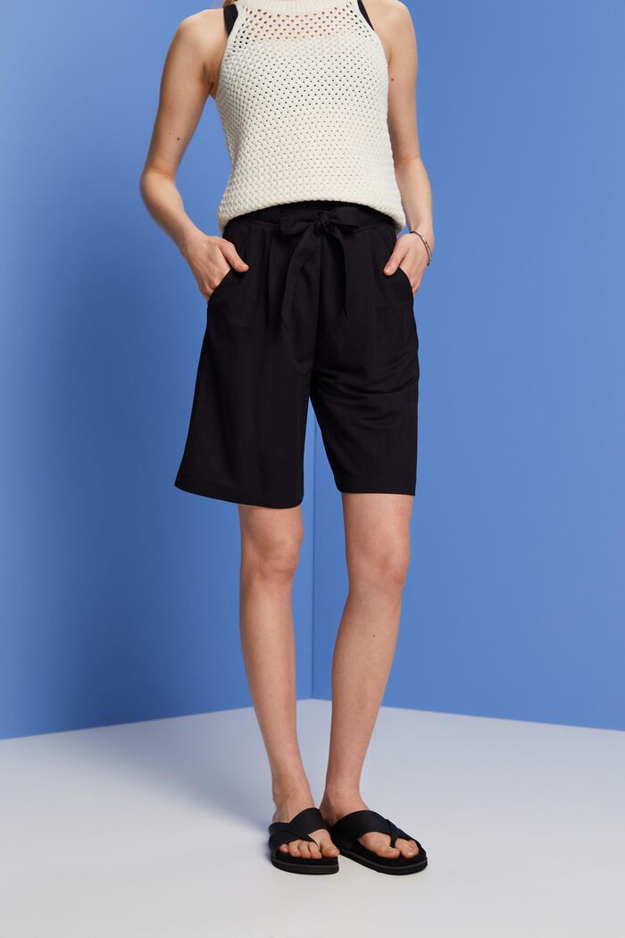 Pull-on Bermuda shorts with tie belt, BLACK, detail image number 0