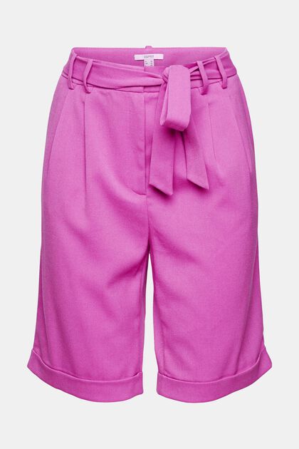 Bermuda shorts with waist pleats