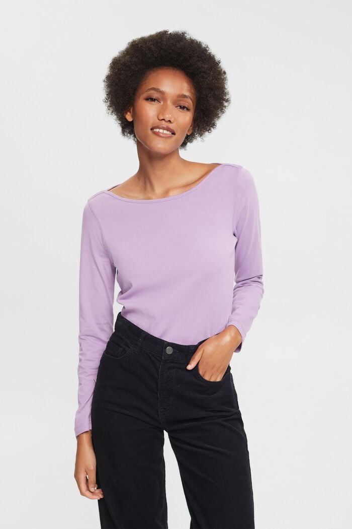 Long sleeved boat neck top