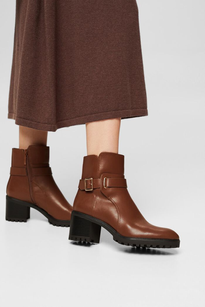 Faux leather ankle boots with a profiled sole