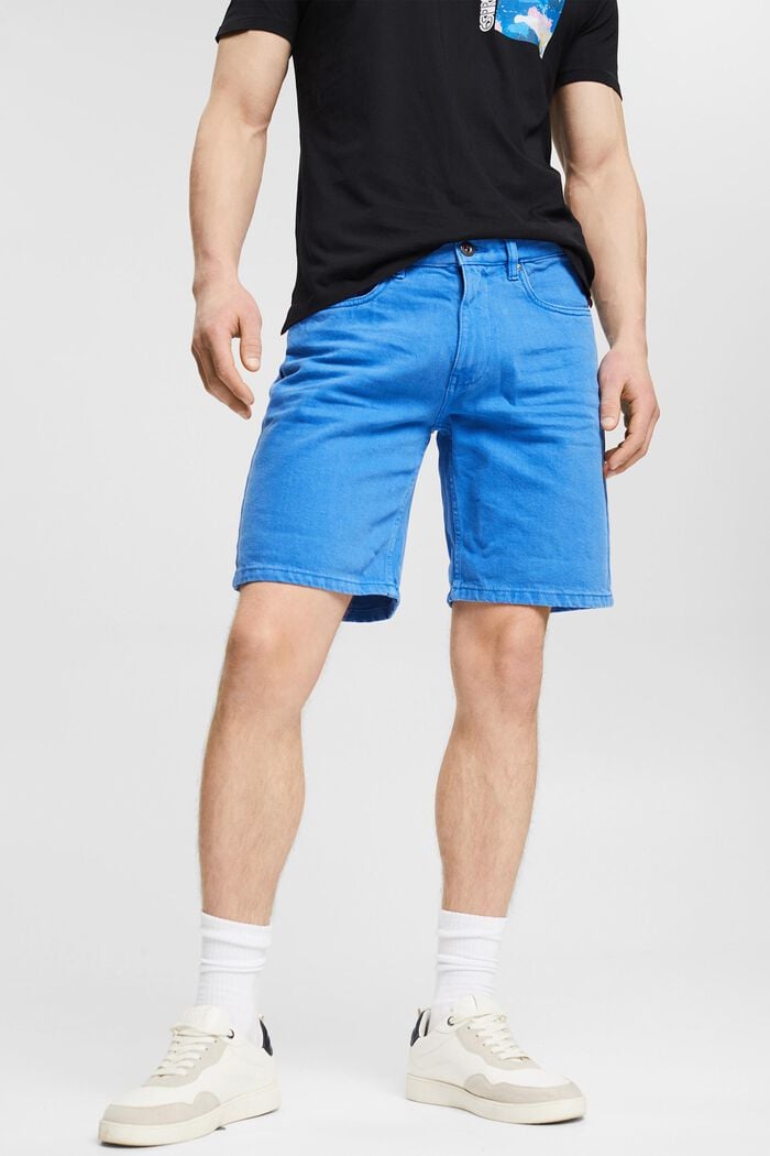 Denim shorts in 100% cotton