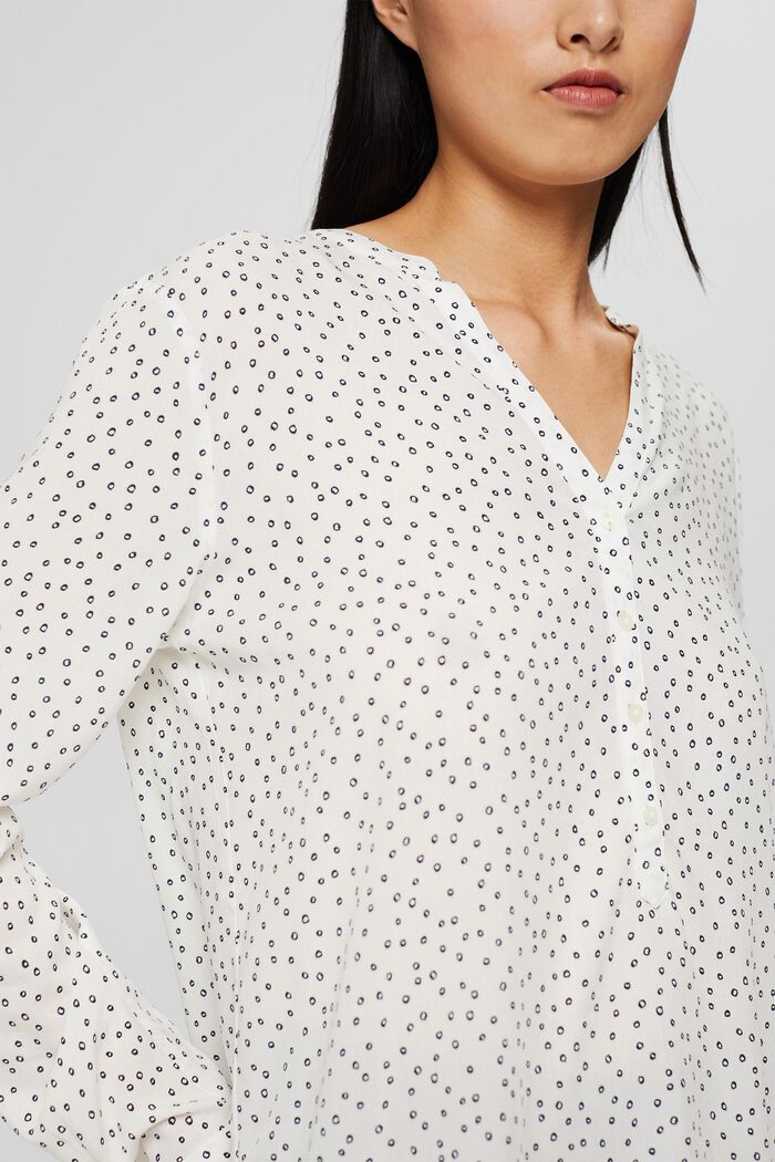 Henley blouse made of LENZING™ ECOVERO™, NEW OFF WHITE, detail image number 2