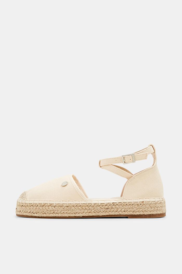 Espadrilles with straps