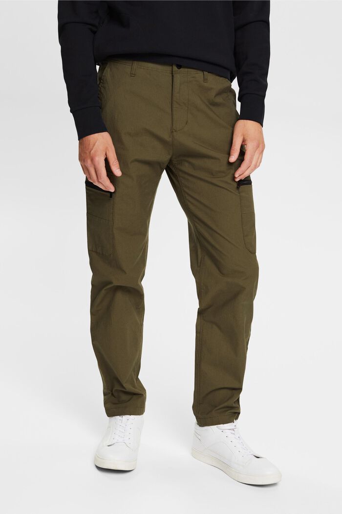 Trousers with zip pockets