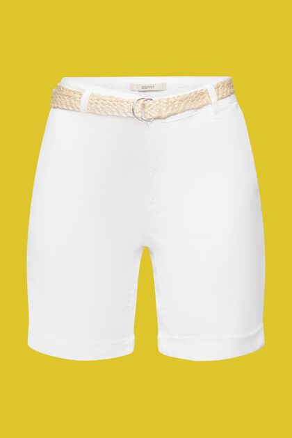 Shorts with braided raffia belt