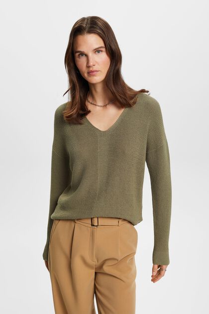 ESPRIT - Loose knit V-neck jumper at our online shop