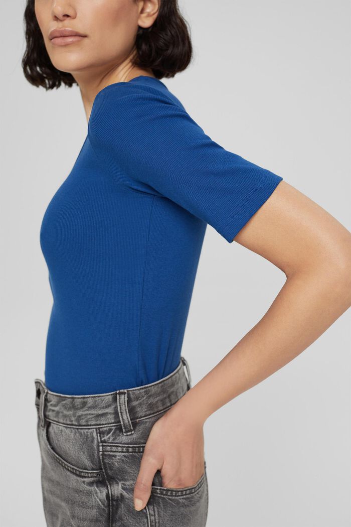 Finely ribbed T-shirt, organic cotton blend, BRIGHT BLUE, detail image number 0