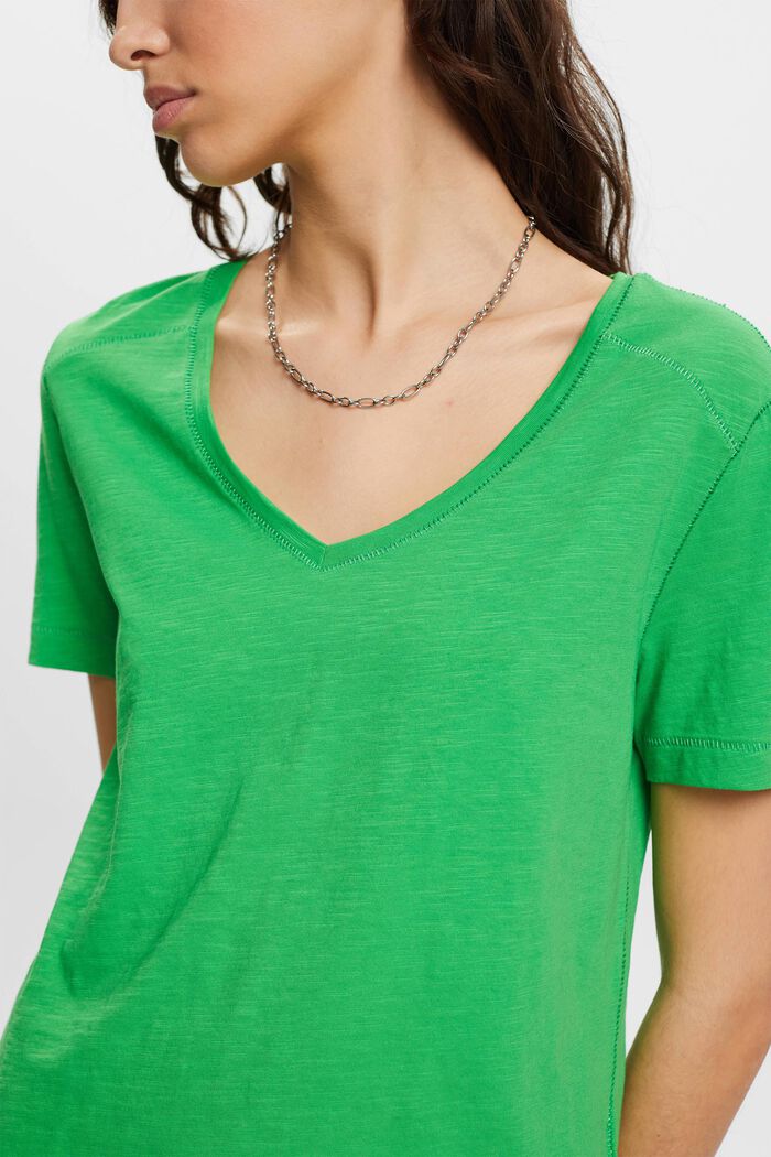 V-neck cotton t-shirt with decorative stitching, GREEN, detail image number 2