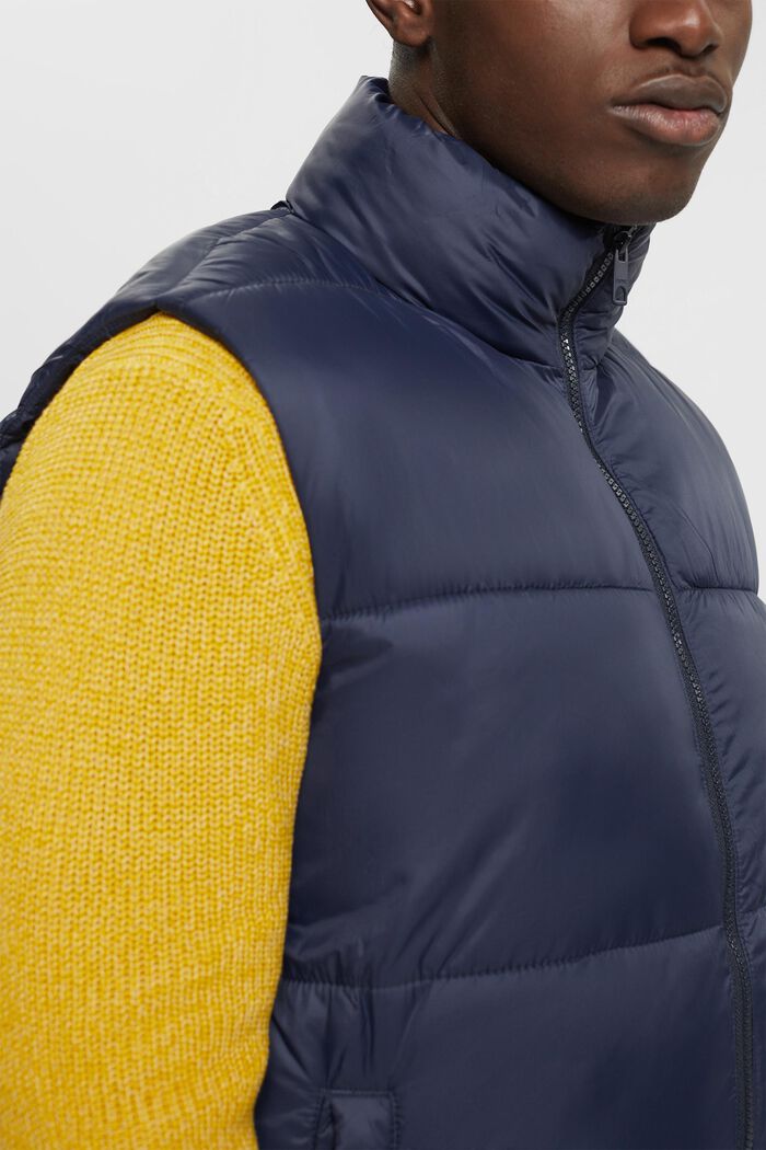 Quilted body warmer with high neck, NAVY, detail image number 0