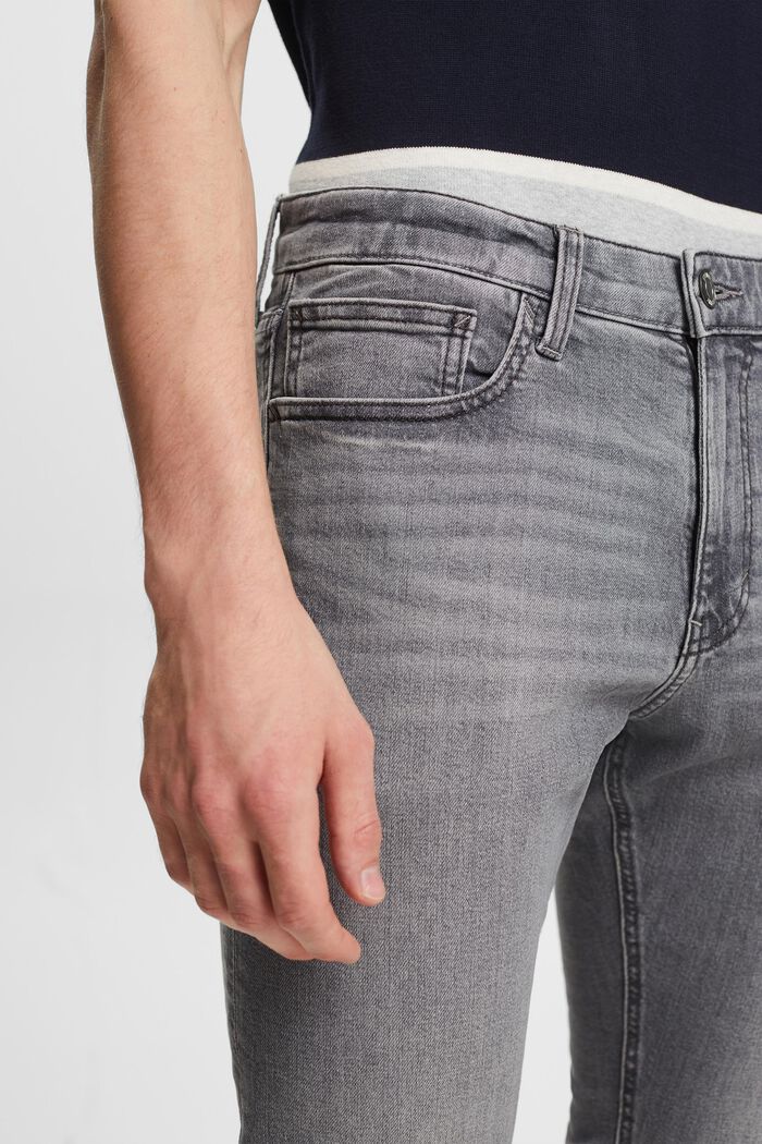 Mid-Rise Slim Tapered Jeans, GREY MEDIUM WASHED, detail image number 4