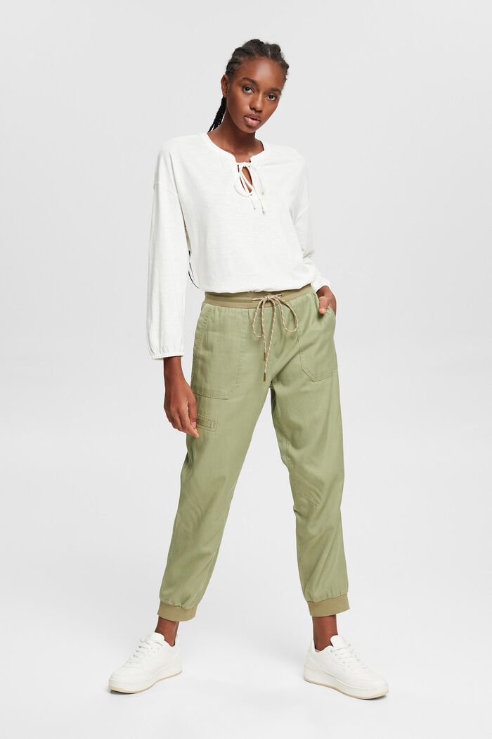 Long sleeve top in a blouse look made of blended organic cotton
