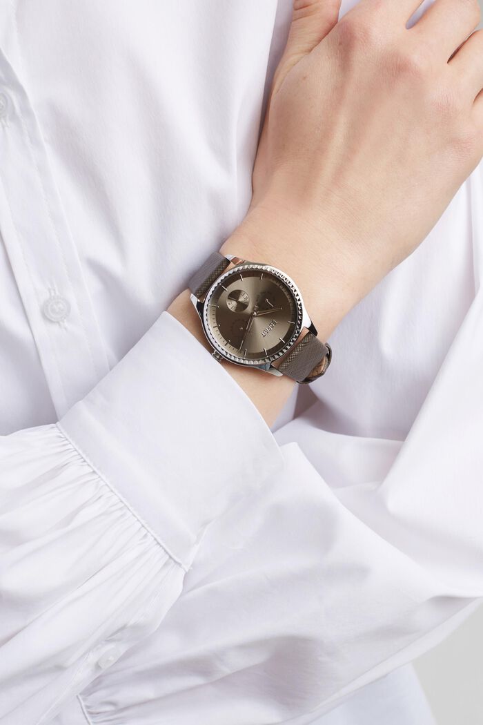 Multi-function watch with a Saffiano leather strap