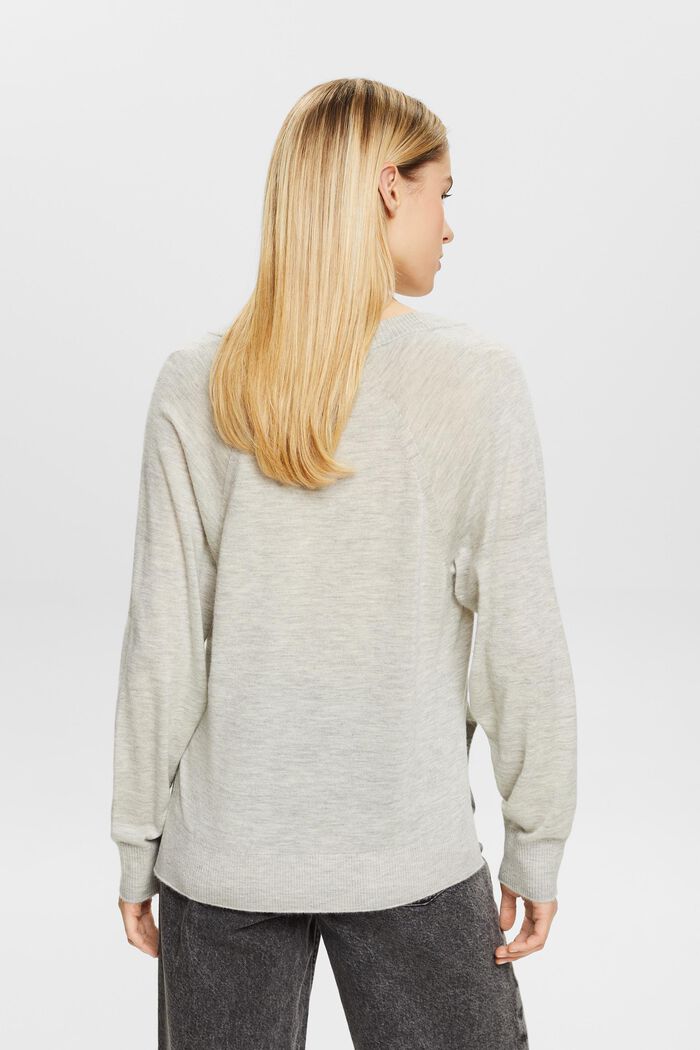 Cashmere V-Neck Sweater, LIGHT GREY, detail image number 2
