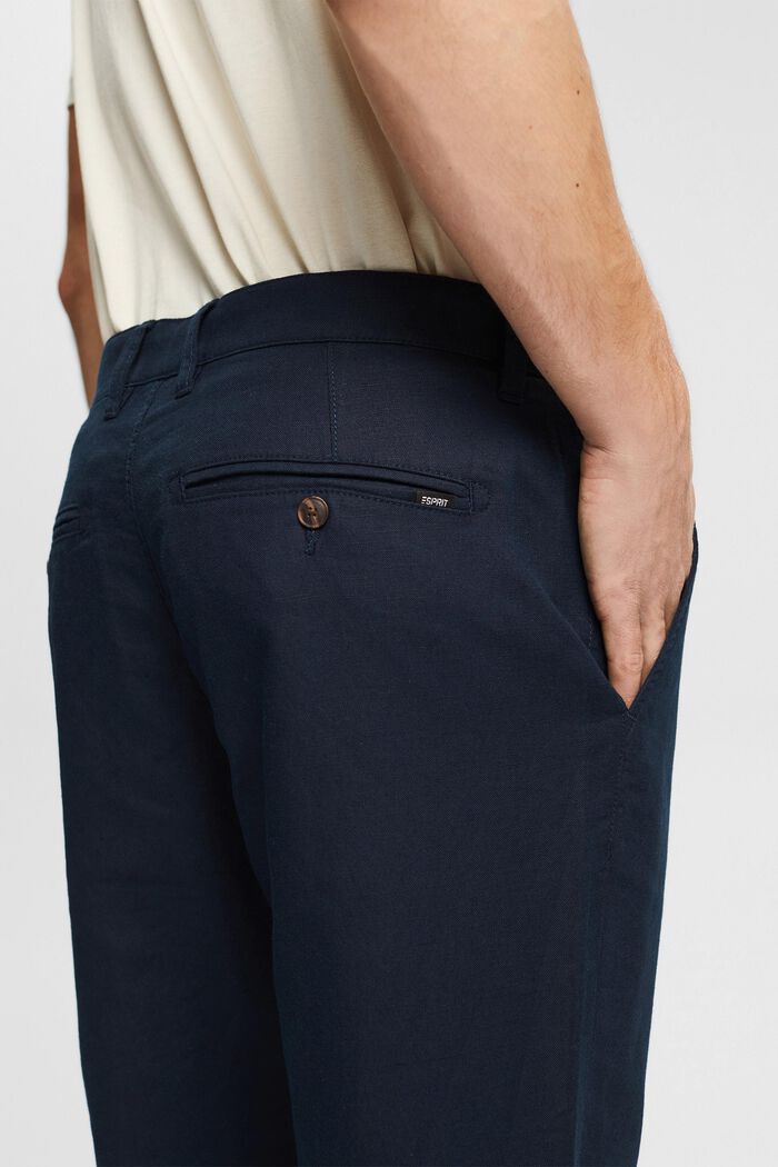 Made of blended linen: chinos, NAVY, detail image number 5