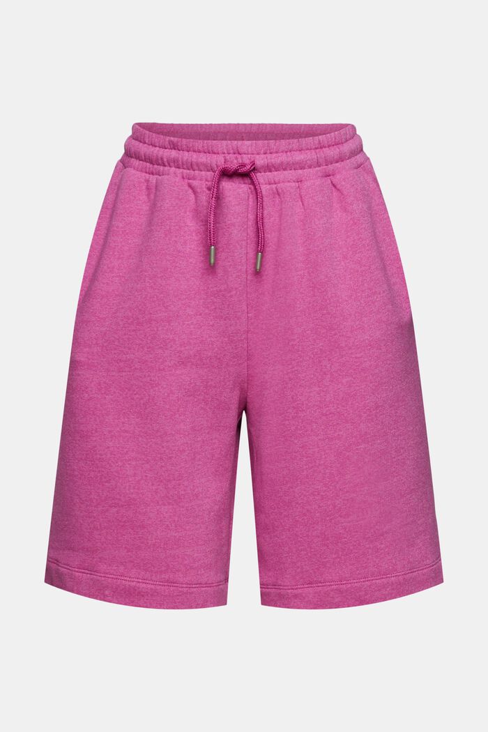 Bermuda-length shorts