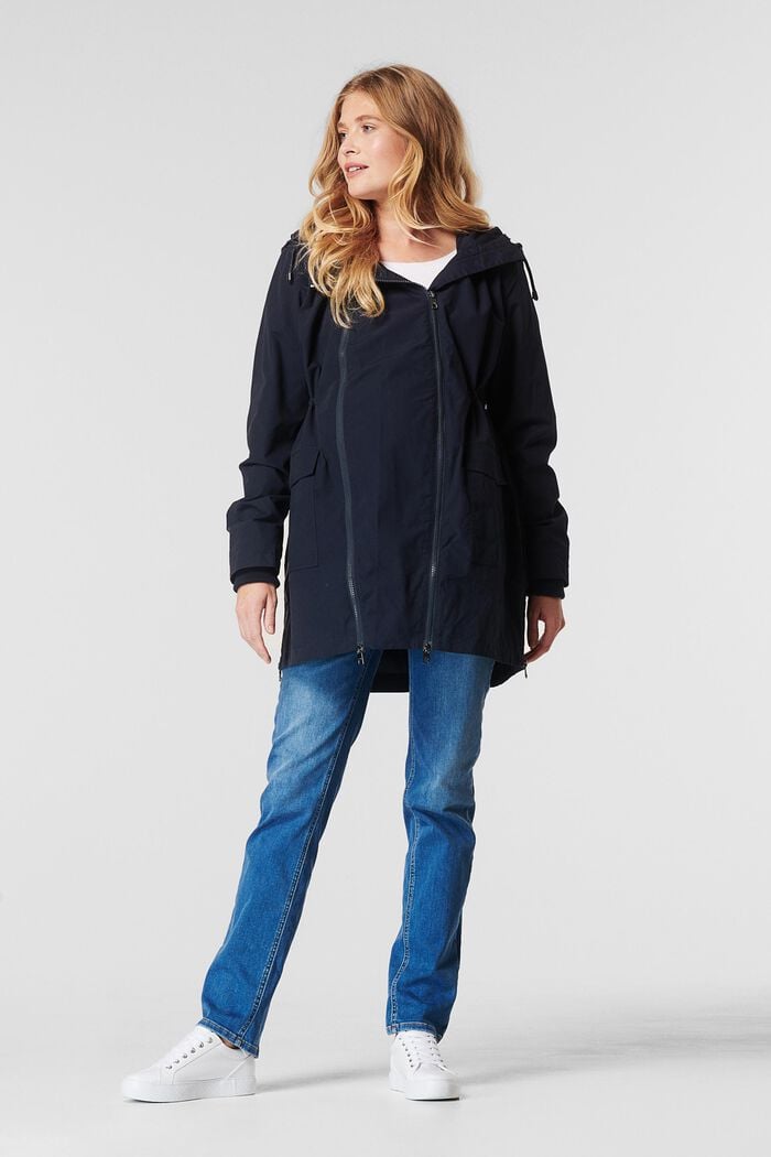 Variable 3-in-1 jacket with a hood