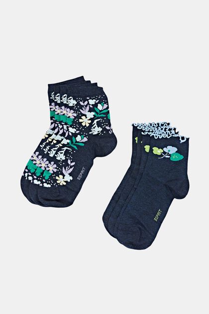 4-pack patterned socks in a gift box